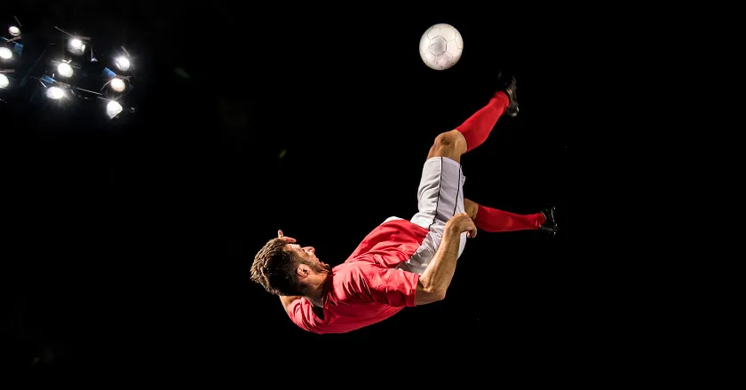 Fußballbild: Fallrückzieher